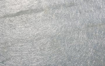 Stowe laminate fibreglass or shingles?